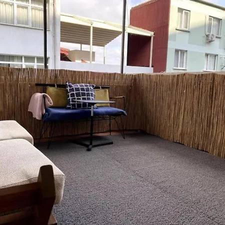 Cozy Terrace House 2min Walking To Taksim Square Апартаменты Стамбул