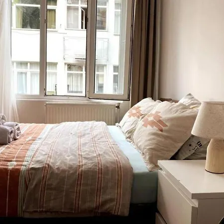 Cozy Terrace House 2min Walking To Taksim Square Апартаменты Стамбул